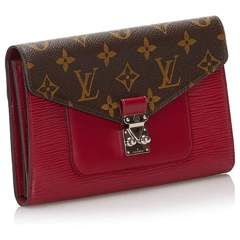 petite maroquinerie femme louis vuitton|Petite maroquinerie LOUIS VUITTON en argent .